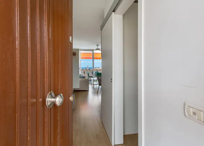 Lovely Cristianos * Los Cristianos